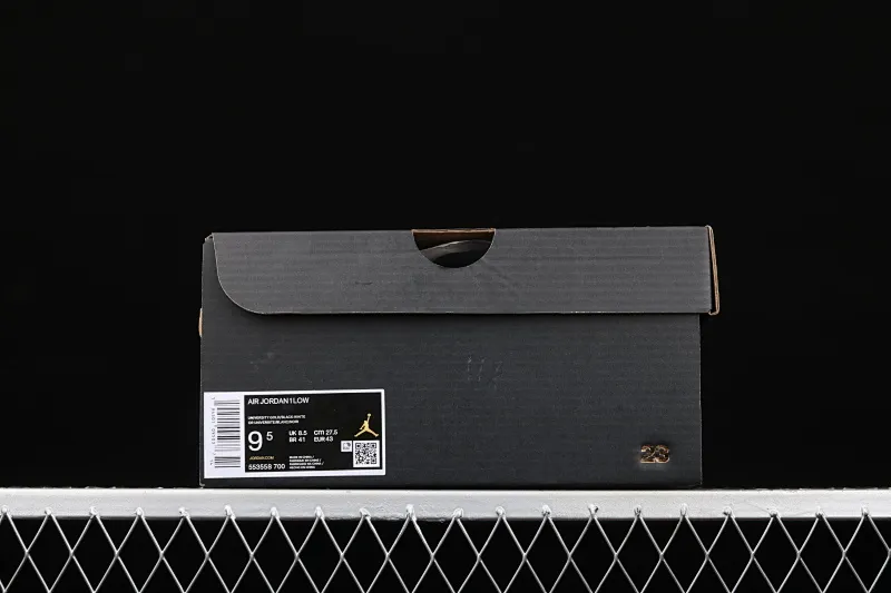 All categories Air Jordan Jordan series basketball shoes Air Jordan 1 Low Air Jordan AJ1 Low AJ1 Joe 1 low cultural basketball shoes 553558-700